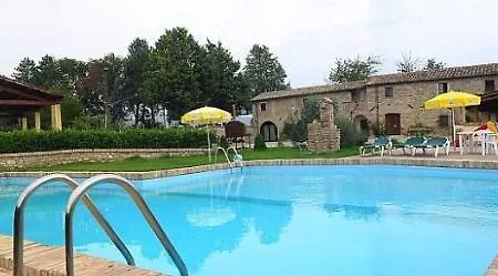 Sleeps 4 Pool Wifi * Carpini